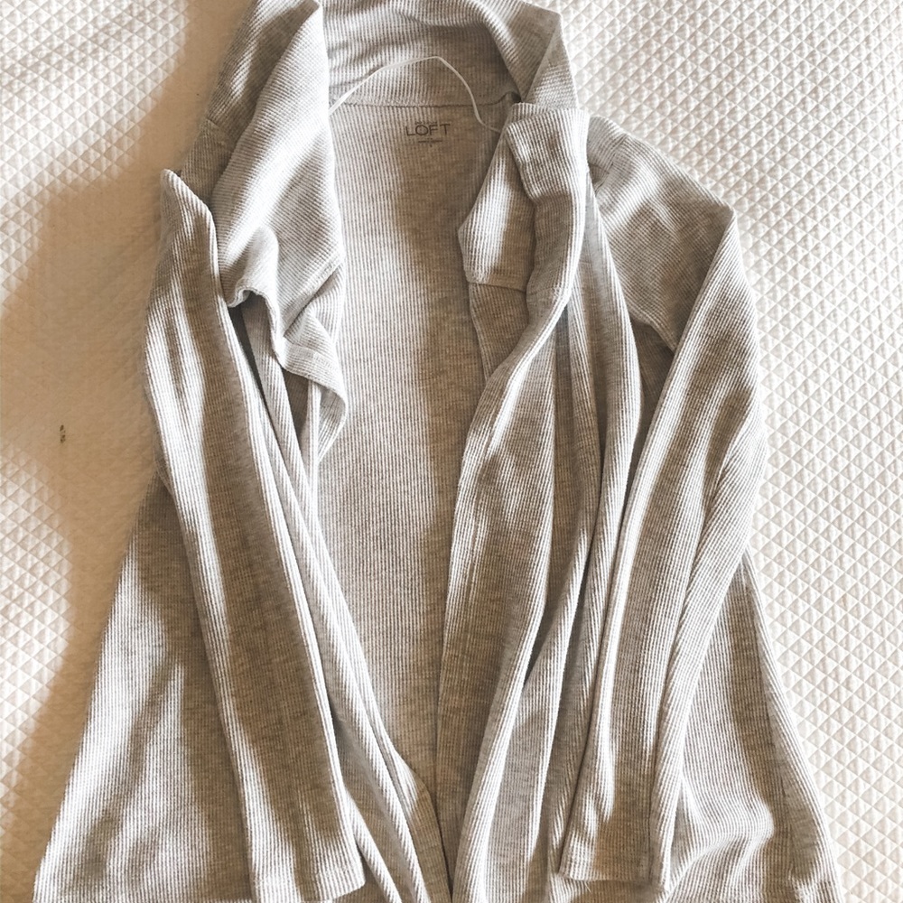 🌺 Loft Outlet Drape-Front Cardigan